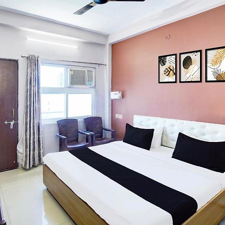 Super Hotel O Blw Kakarmatta Near Banaras Junction Varanasi Exterior photo